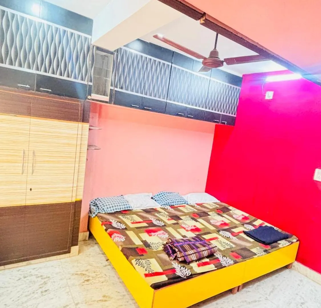 Golden Homestay Varanasi India